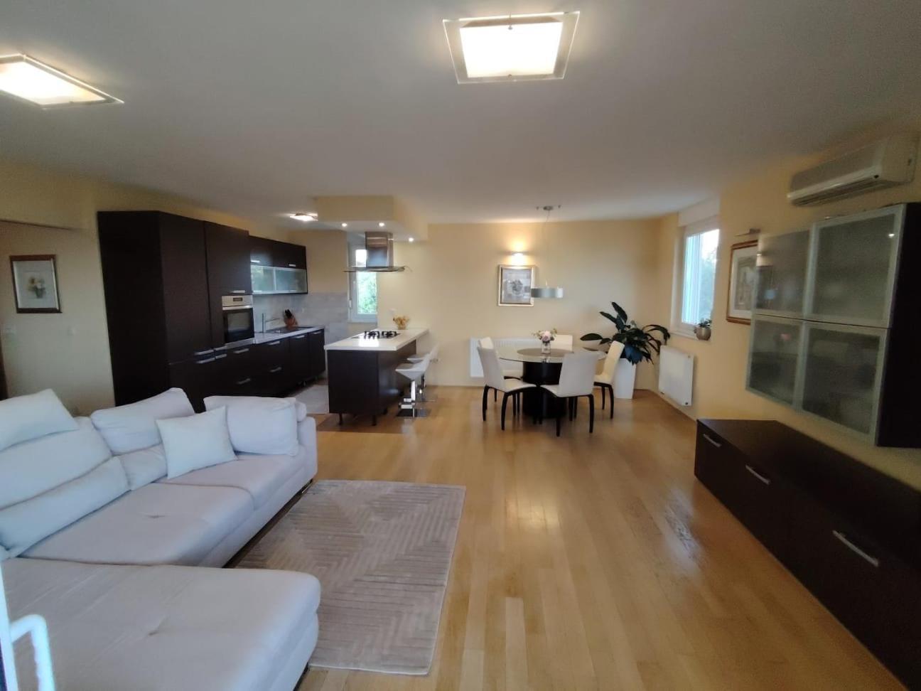 Luxury Beach Apartment بيوغْغاد نا موغو المظهر الخارجي الصورة